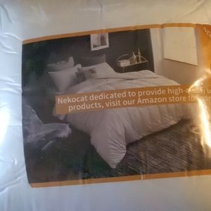 King size pillows